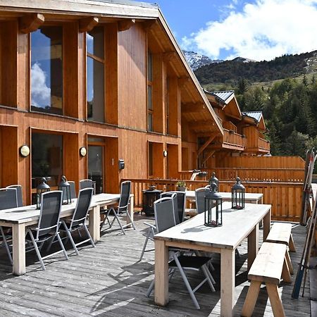 Parc Madeleine - Chalets Saint-François-Longchamp Exterior photo