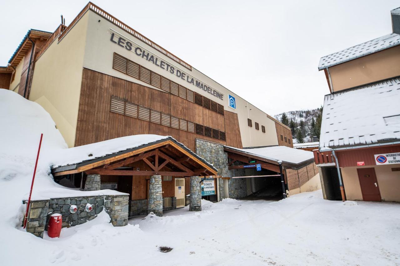 Parc Madeleine - Chalets Saint-François-Longchamp Exterior photo